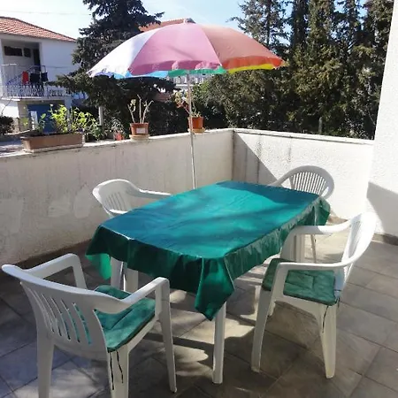 & Zlata 2* Zadar
