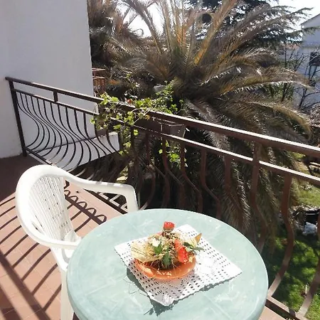 & Zlata Guest house