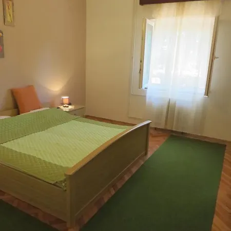 & Zlata 2* Zadar